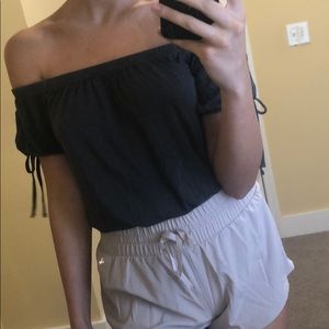 soft off the shoulder american eagle shirt